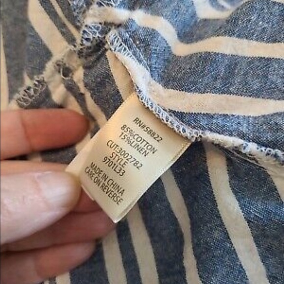 Max Studio Size L Blue & White Striped Denim Style Wrap Top Blouse - Picture 7 of 7